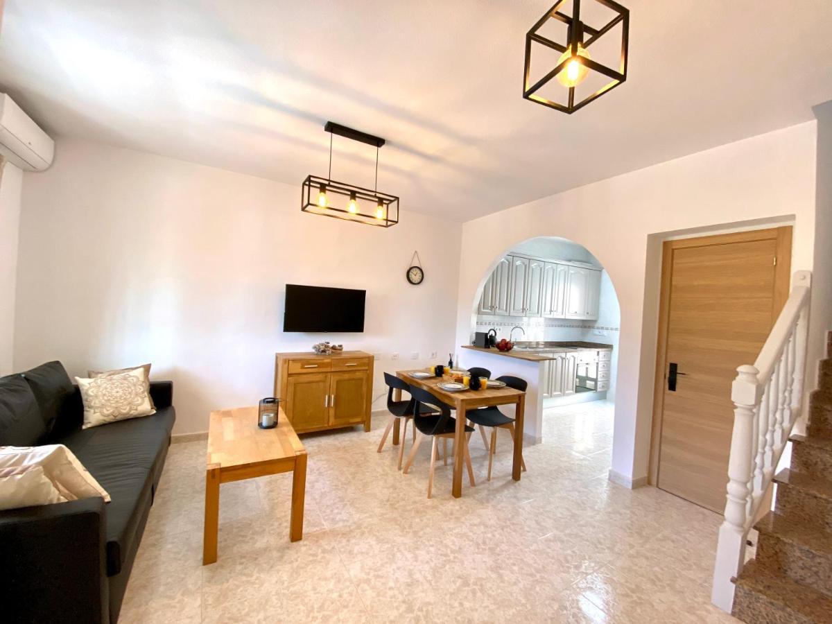 Olive Tree Bungalow La Zenia Dehesa de Campoamor  Εξωτερικό φωτογραφία