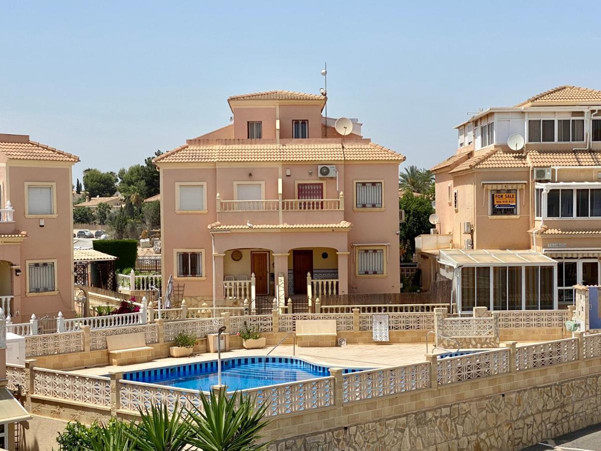 Olive Tree Bungalow La Zenia Dehesa de Campoamor  Εξωτερικό φωτογραφία