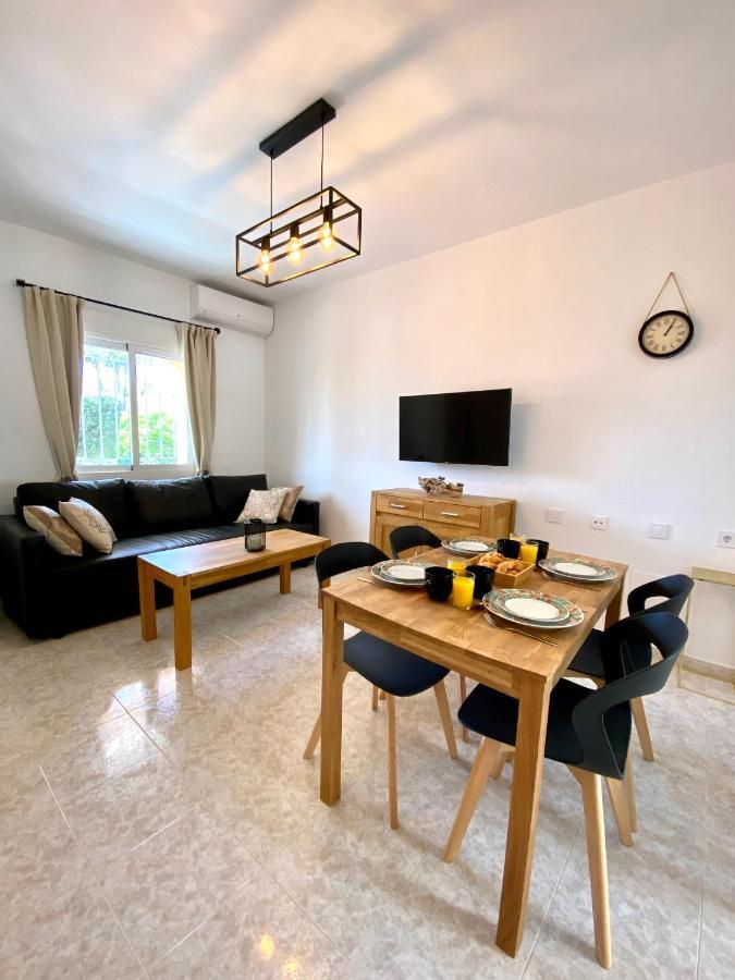 Olive Tree Bungalow La Zenia Dehesa de Campoamor  Εξωτερικό φωτογραφία