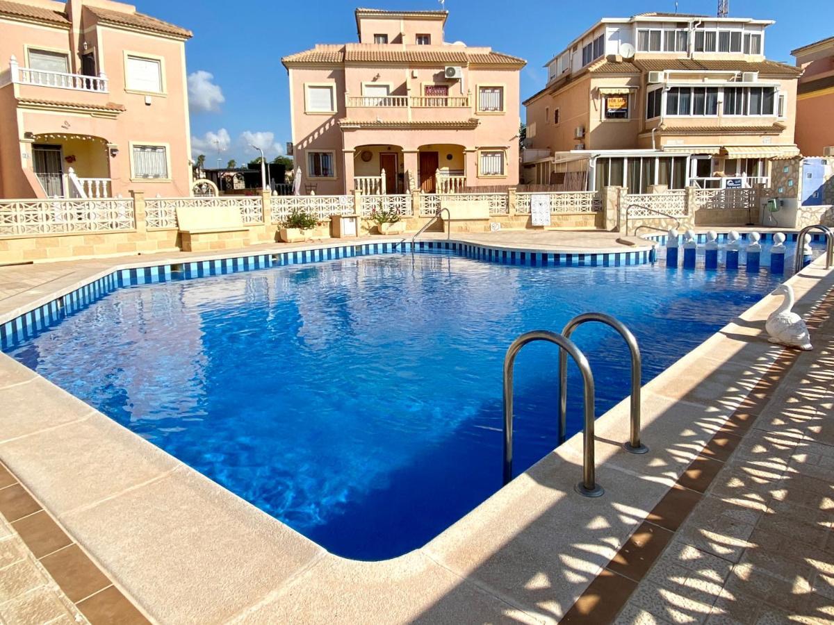 Olive Tree Bungalow La Zenia Dehesa de Campoamor  Εξωτερικό φωτογραφία